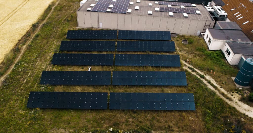 NRGreen solceller på jorden hos Hansens Flødeis