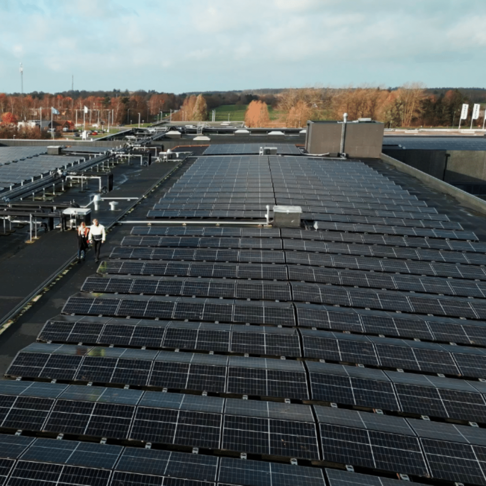 Solceller på taget hos Hørkram